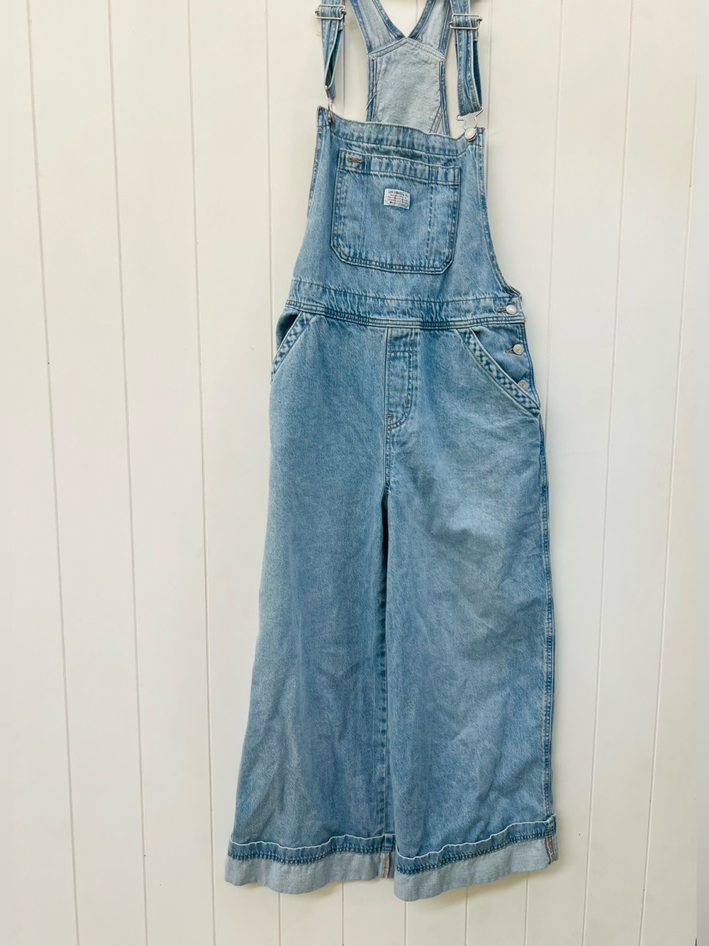 Levi’s Light Wash Baggy Wide Leg Denim Overalls Cuffed Light Wash RARE SOLD OUT